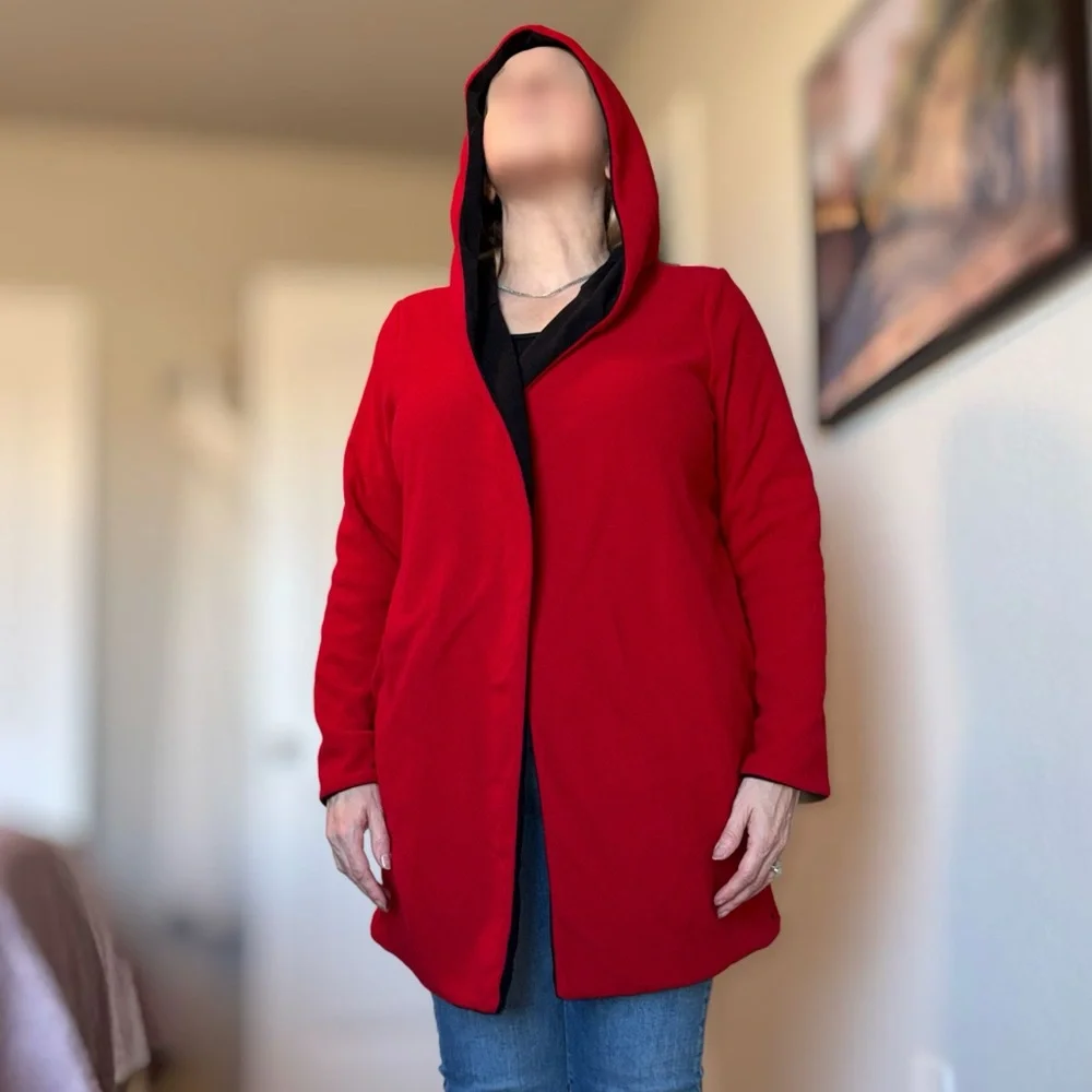 Cuddl Duds Black and Red Women's Reversible open cardigan - Picture 9 of 15